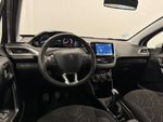 Peugeot 2008 SIGNATURE miniatura 9