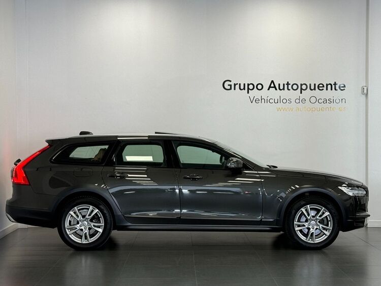 Volvo V90 Cross Country BASIS foto 3