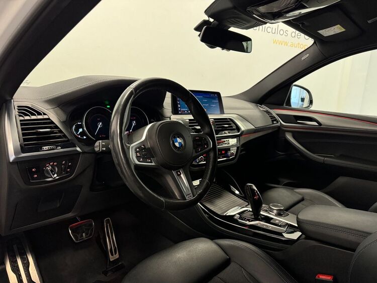 BMW X4 M40d foto 8