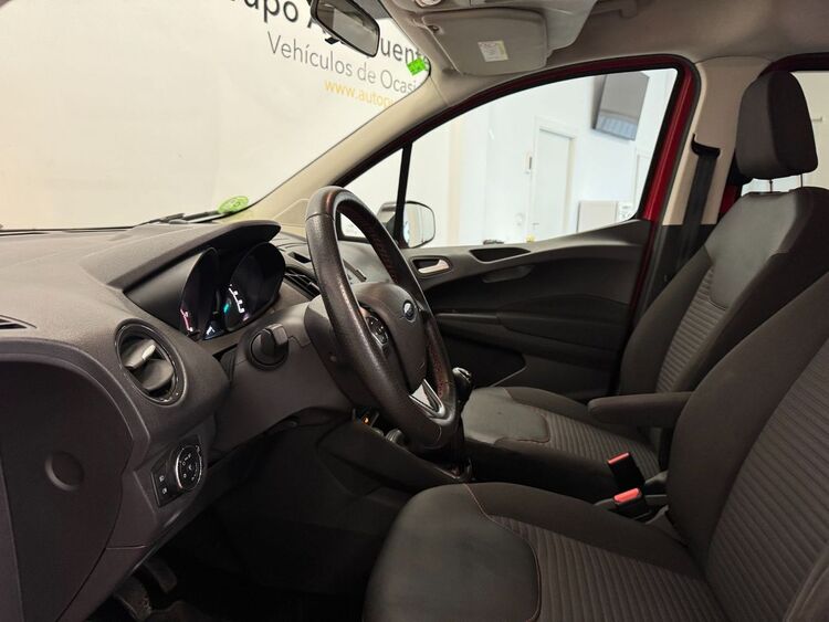 Ford Tourneo Courier SPORT foto 15