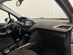 Peugeot 2008 active miniatura 13