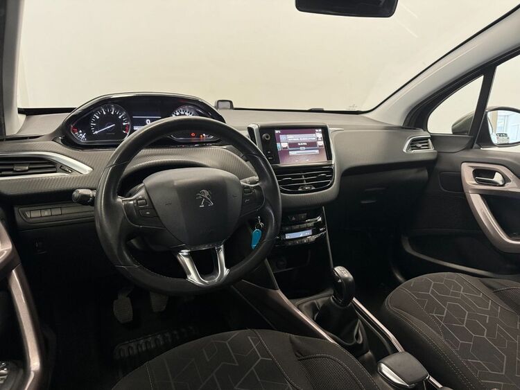 Peugeot 2008 active foto 9