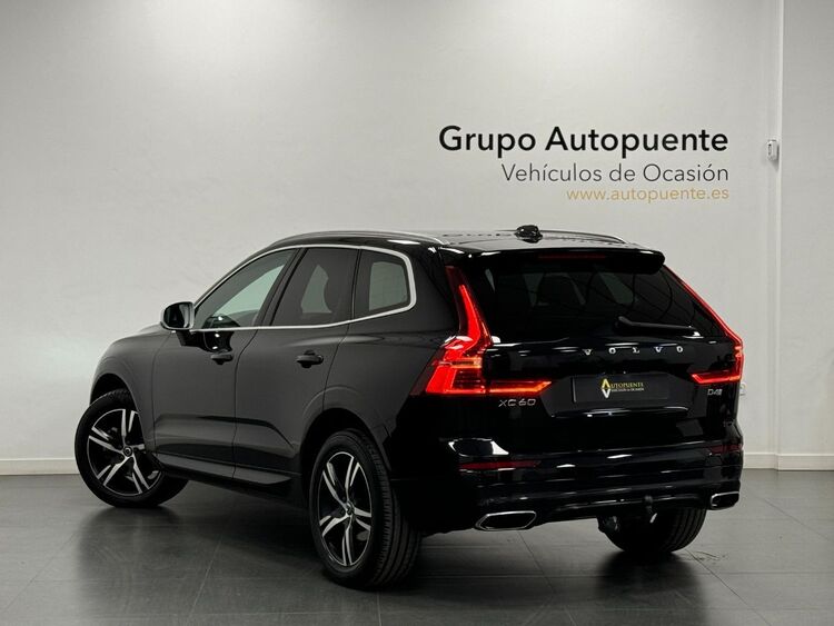 Volvo XC-60 R DESIGN foto 5