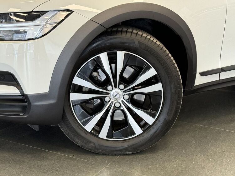 Volvo V90 Cross Country D4 4WD AUTO foto 42