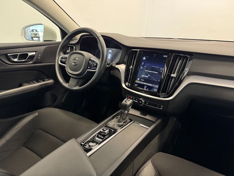 Volvo V60 D4 AWD AUTO foto 12