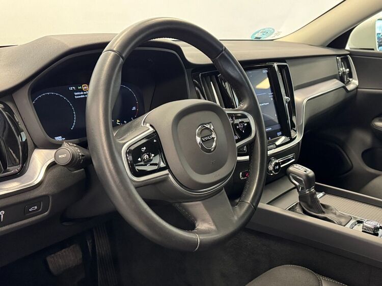 Volvo V60 D4 AWD AUTO foto 20