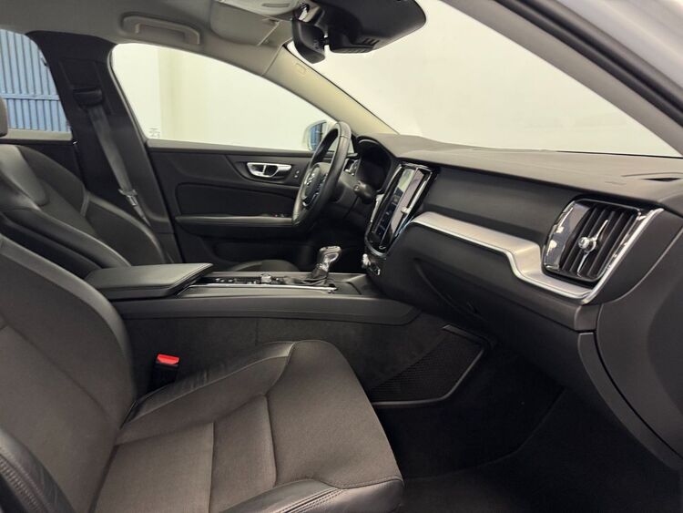 Volvo V60 D4 AWD AUTO foto 28