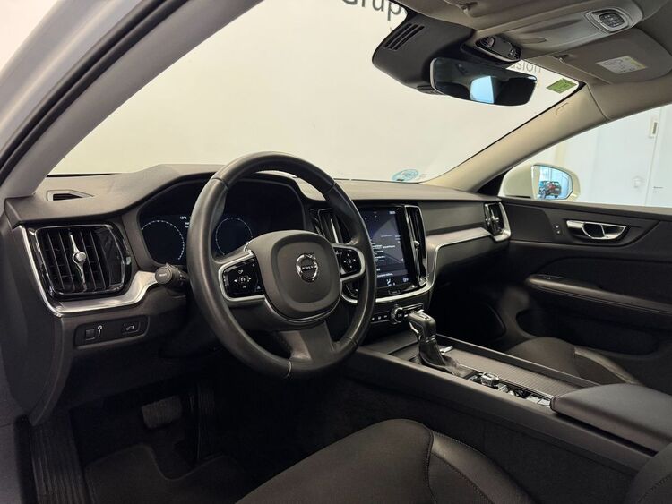 Volvo V60 D4 AWD AUTO foto 8