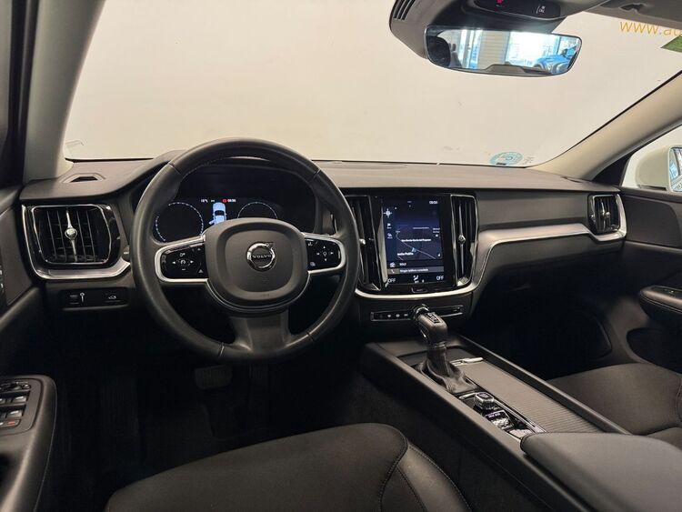 Volvo V60 D4 AWD AUTO foto 9
