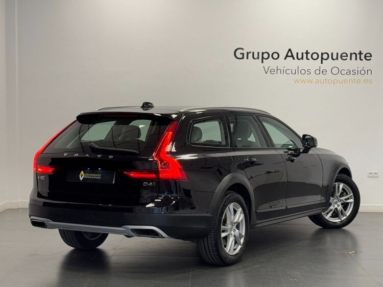 Volvo V90 D4 AUTO foto 4