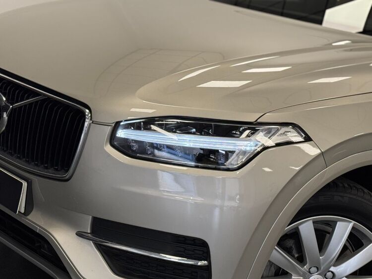 Volvo XC90 MOMENTUM AUTO foto 46