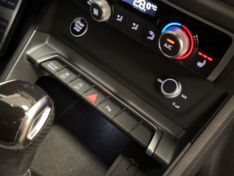 Audi Q3 SPORTBACK BLACK LINE foto 41