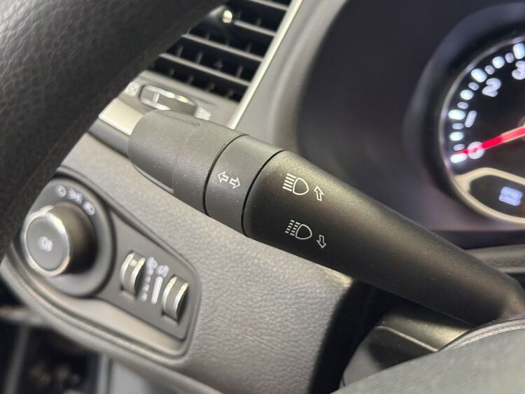 Jeep Renegade SPORT foto 21