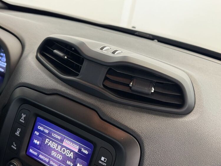 Jeep Renegade SPORT foto 28