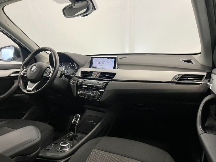BMW X1 SDRIVE 18D foto 12