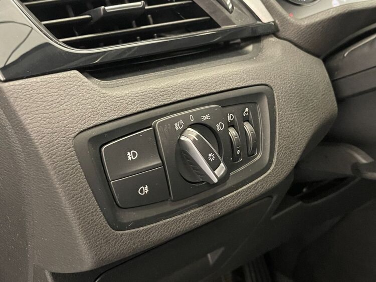 BMW X1 SDRIVE 18D foto 19