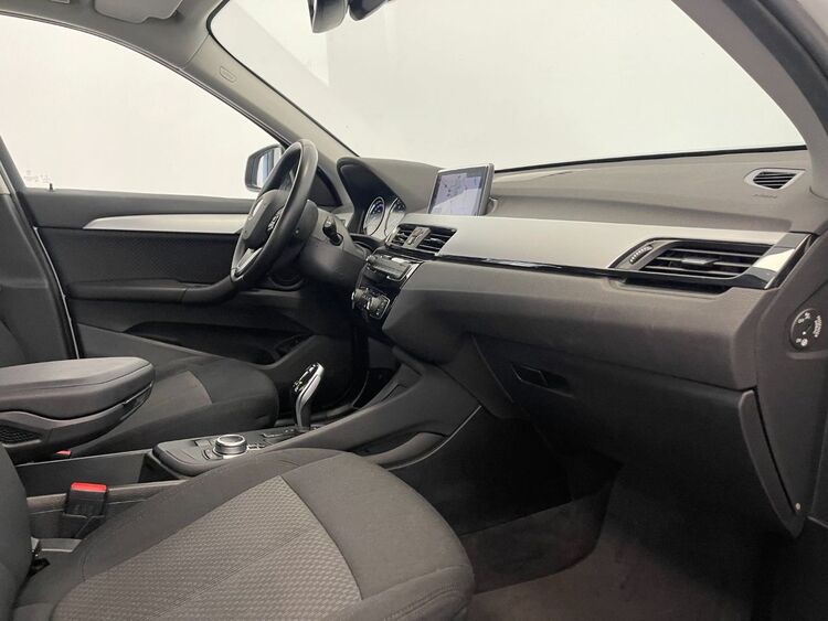 BMW X1 SDRIVE 18D foto 32
