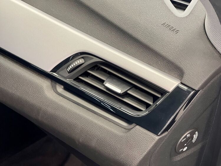 BMW X1 SDRIVE 18D foto 33