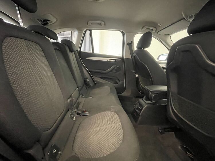 BMW X1 SDRIVE 18D foto 43