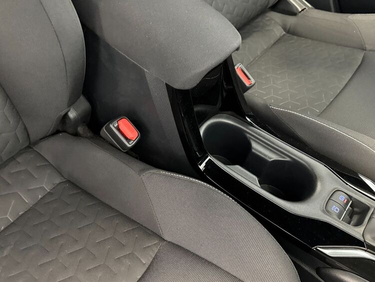 Toyota Corolla ACTIVE TECH foto 40