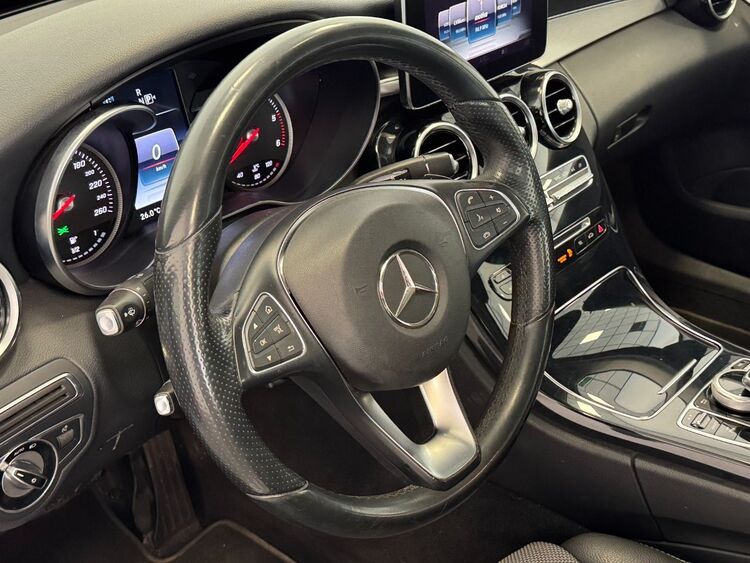 Mercedes Clase C 220 foto 19