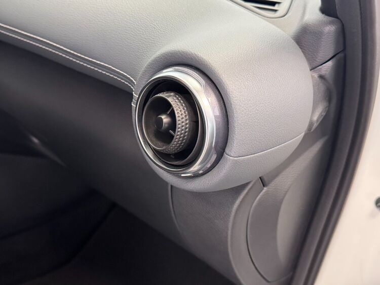 Nissan Juke N-CONNECTA foto 33