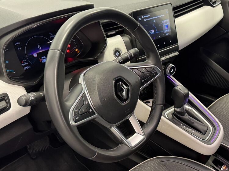 Renault Clio E-TECH HYBRID foto 18