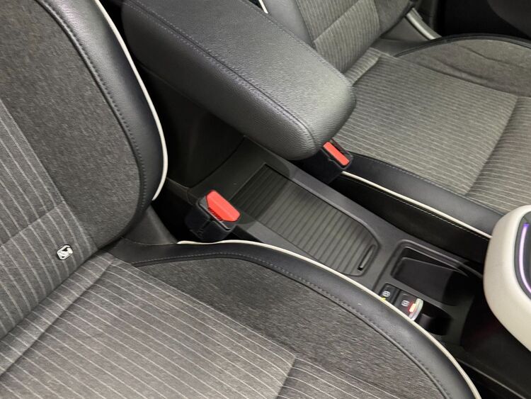 Renault Clio E-TECH HYBRID foto 41