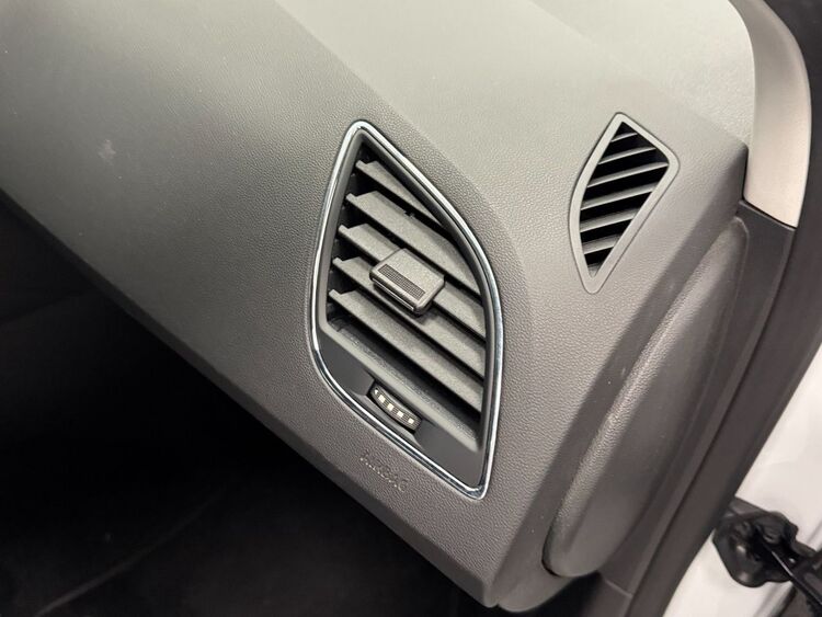 Seat Leon REFERENCE foto 28