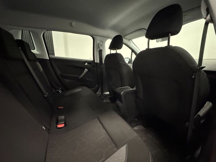 Peugeot 2008 STYLE foto 39