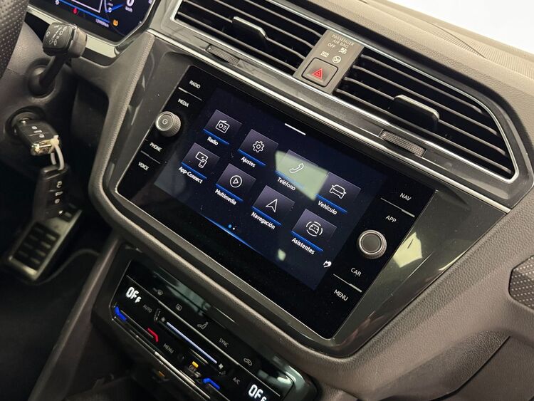 Volkswagen Tiguan R LINE foto 31