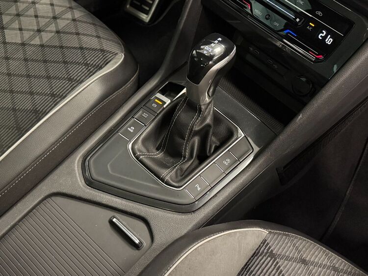 Volkswagen Tiguan R LINE foto 35
