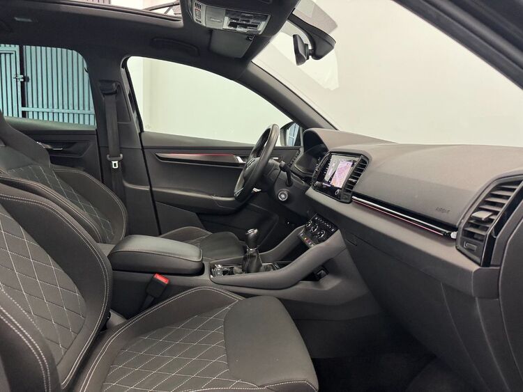 Skoda Karoq SPORT LINE foto 32