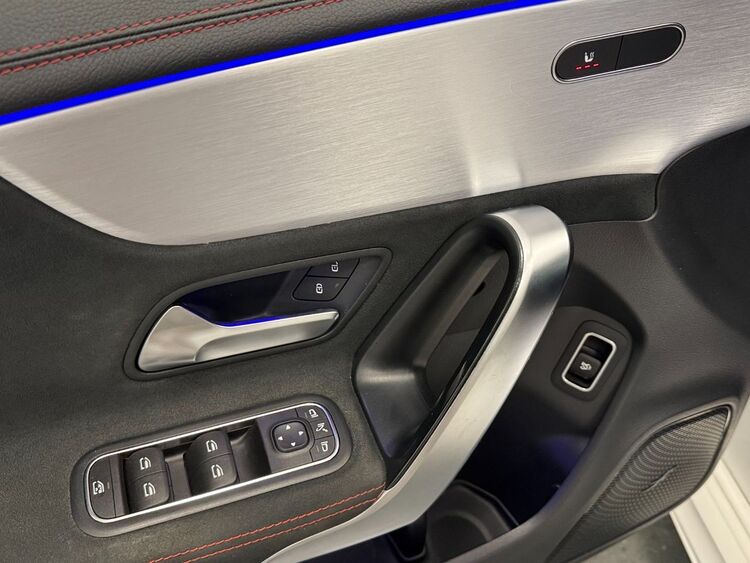 Mercedes CLA AMG foto 18