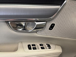 Volvo V90 CROSS COUNTRY miniatura 17