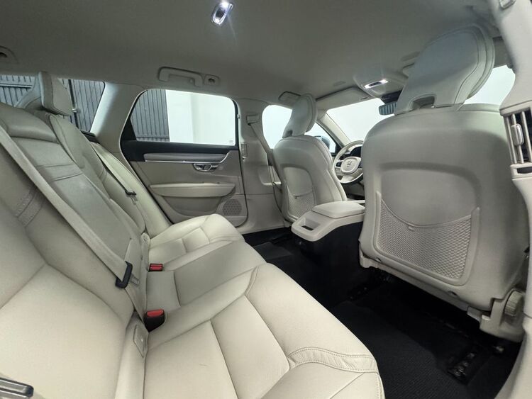 Volvo V90 CROSS COUNTRY foto 41