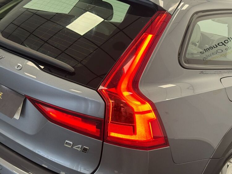 Volvo V90 CROSS COUNTRY foto 43