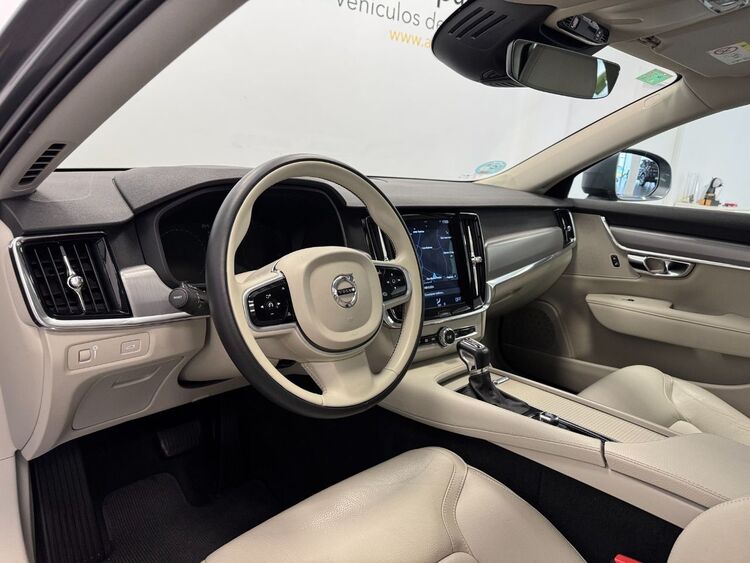 Volvo V90 CROSS COUNTRY foto 8