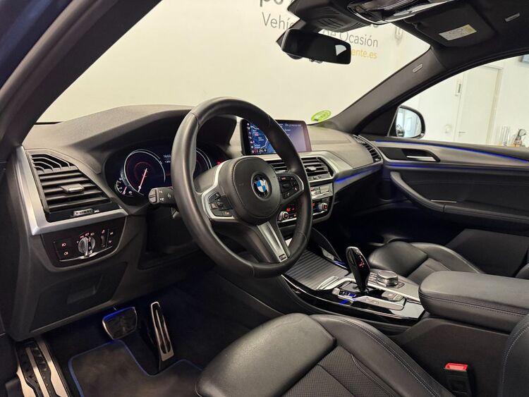 BMW X4 M foto 14
