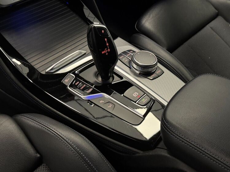 BMW X4 M foto 29