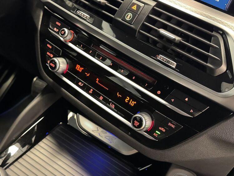 BMW X4 M foto 45