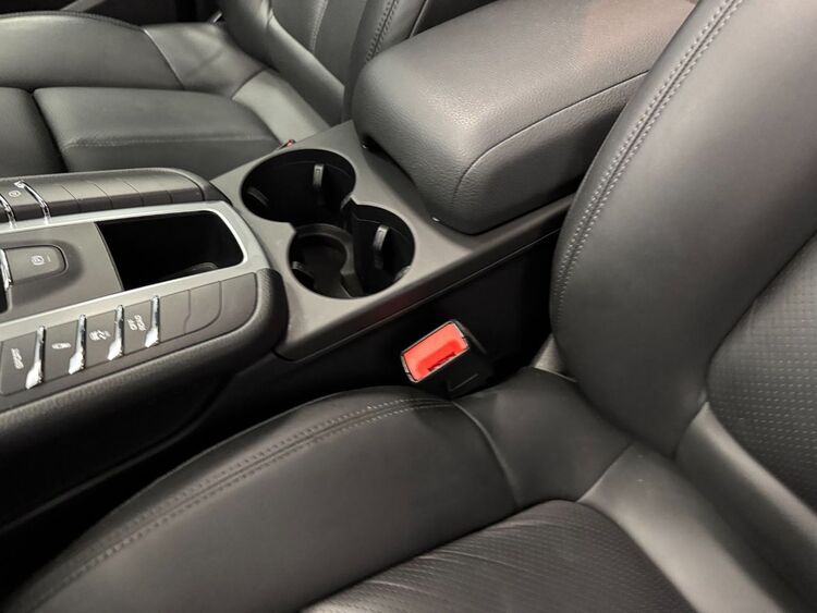 Porsche Macan S foto 23