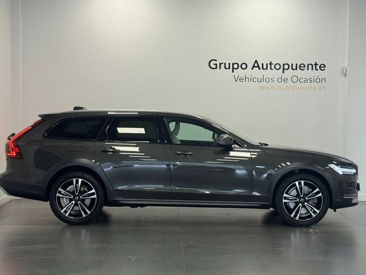 Volvo V90 CROSS COUNTRY foto 3