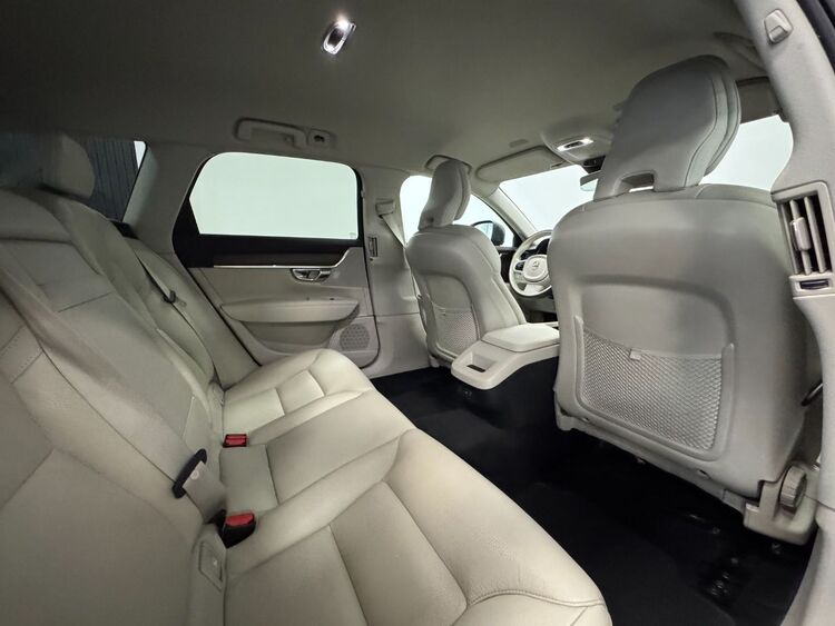 Volvo V90 CROSS COUNTRY foto 40