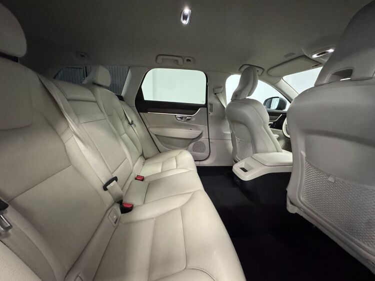 Volvo V90 CROSS COUNTRY foto 41
