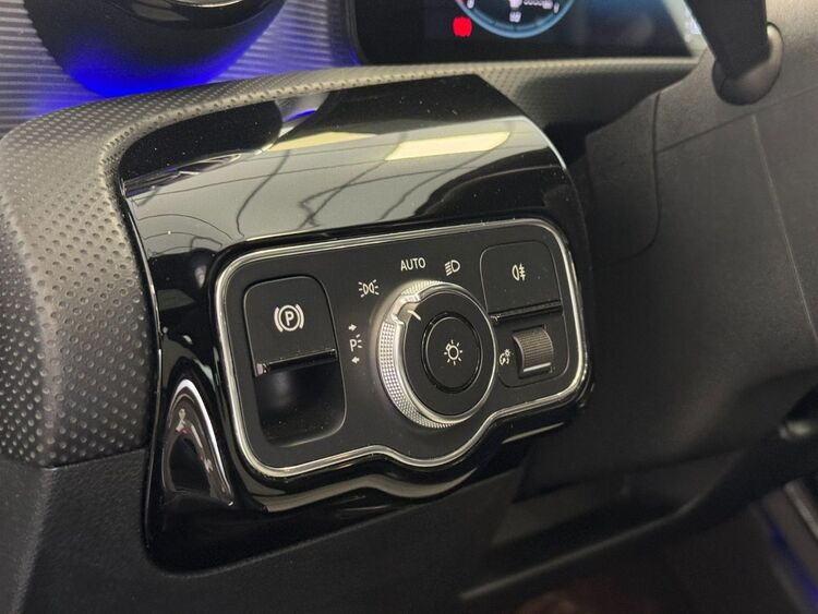 Mercedes CLA 200 foto 23