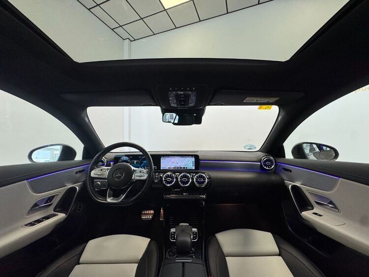 Mercedes CLA 200 foto 29