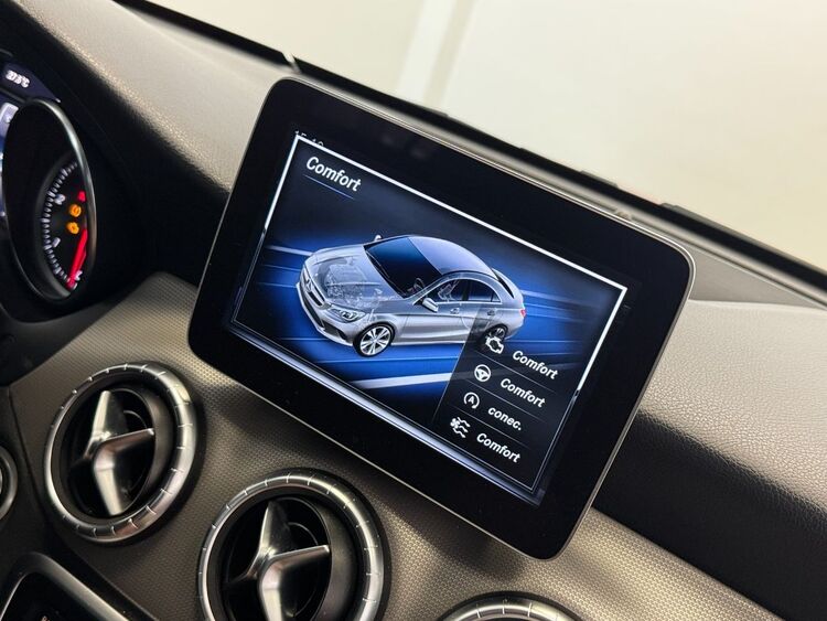 Mercedes Clase CLA 200d foto 33