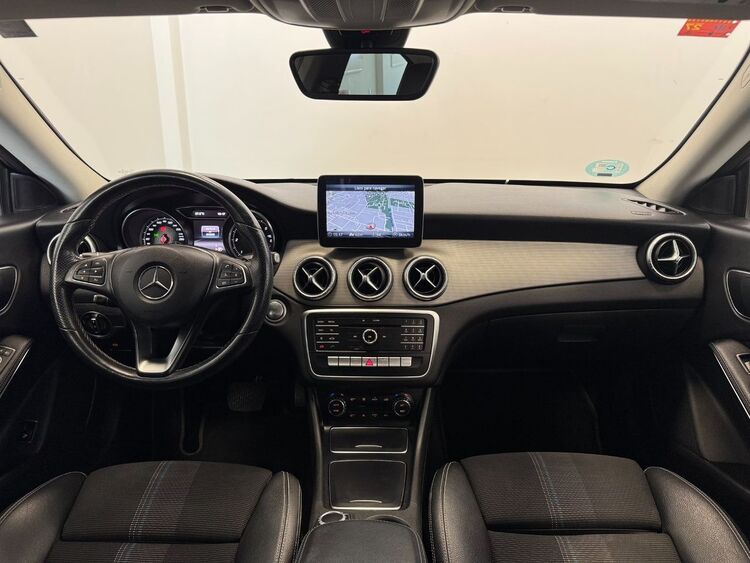 Mercedes Clase CLA 200d foto 10