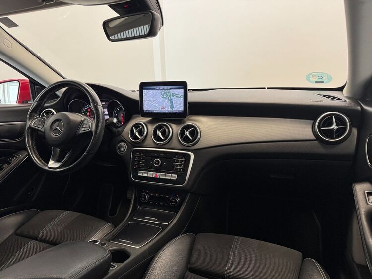 Mercedes Clase CLA 200d foto 11